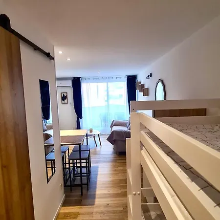 Cap Sur Le Port Apartman