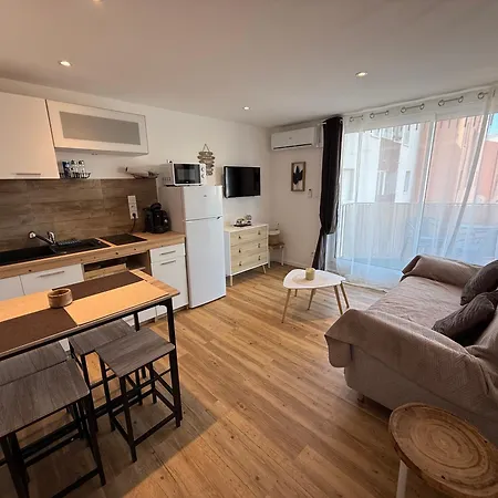 Cap Sur Le Port Apartman